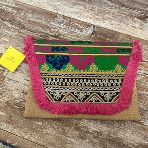 NWT Roller Rabbit Delana Clutch